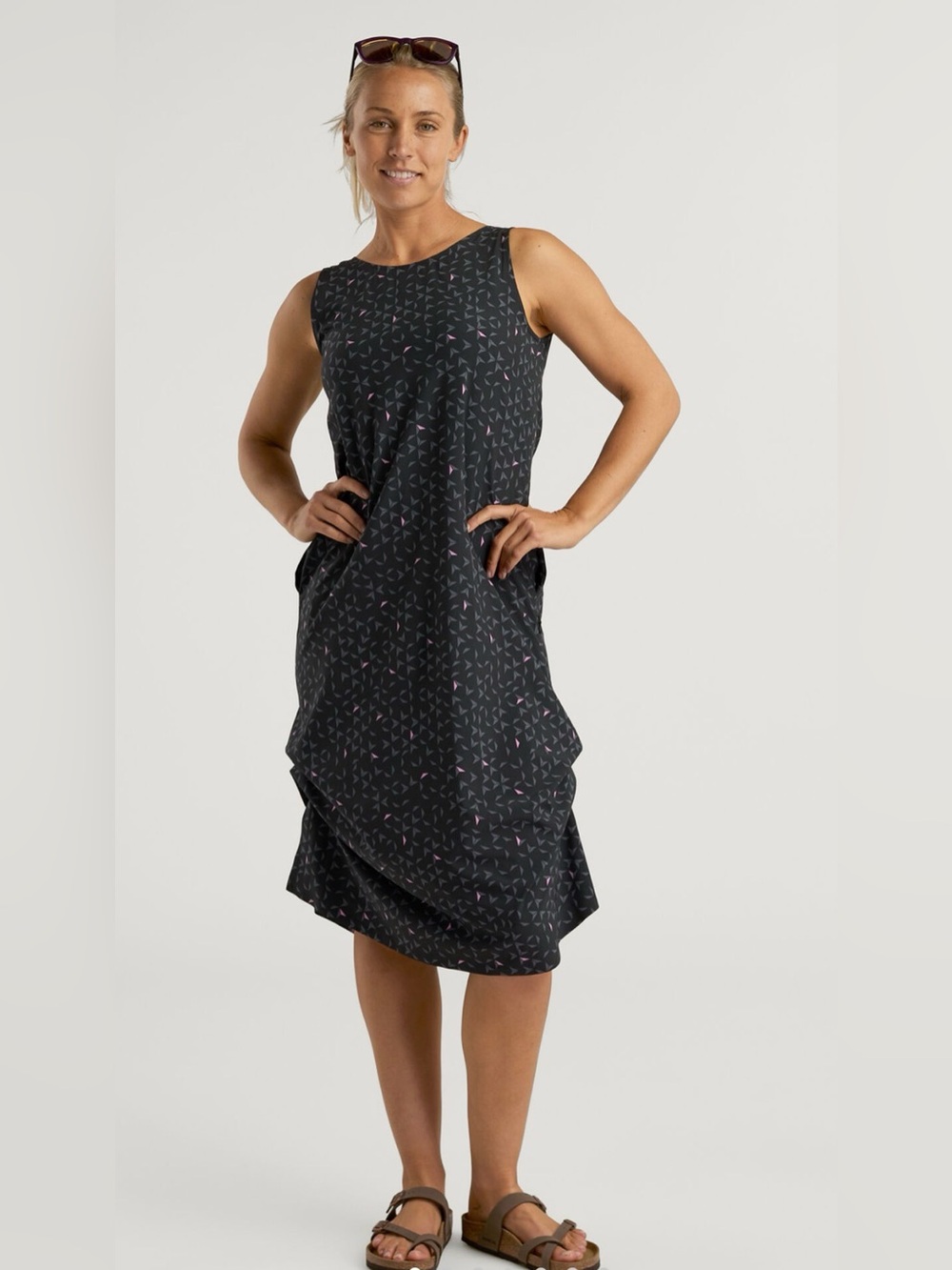 NWT Title Nine Round Trip Active Midi Dress Black Milos Print Size XL $139